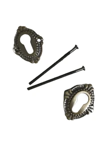 Slotrozetset ''kasteel'' van gepatineerd messing, veiligheids rozetten.