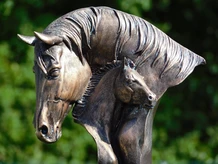 Polystone horse statue - Bronze-coloured