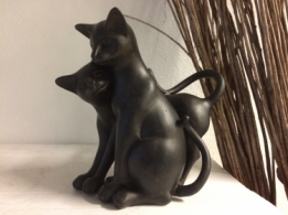 Satz von 2 spielenden Katzen, polystein
