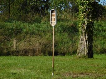 Gardena Insektenhotel mit Stiel – 150 cm – ClickUp