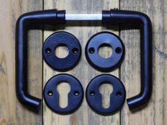 Set of door handles with round handle rosettes + key rosettes PC - Matt black - Aluminium