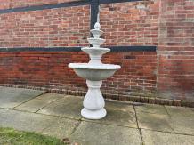 Schöner Vollstein-Gartenbrunnen, 4 Schalen