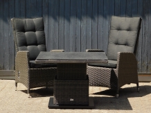 Laatste: Tuinset Ibiza - 2 stoelen en tafel