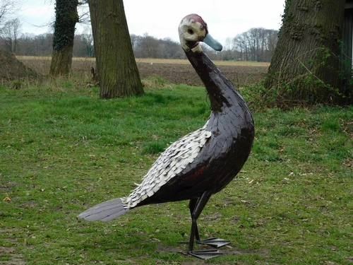 Mute Swan - 128 cm - Unique and Handmade from Metal
