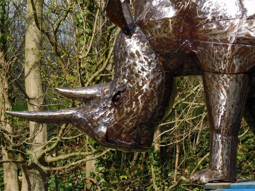 Rhinoceros ‘’Suma‘’ XXL - 120 x 250 cm - Handmade and Unique
