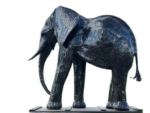 Elephant ‘’Igor‘’ XXL - 210 cm - Handmade & Unique