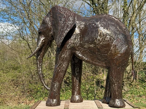 Elephant ‘’Igor‘’ XXL - 210 cm - Handmade & Unique