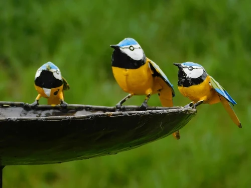 Bird bath with 3 Birds - Garden Stick - Metal