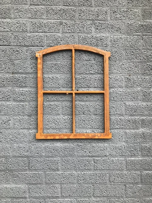 Stable window ‘Rost’ – 47.5 x 63 cm – Cast iron