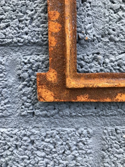 Cast iron stable window with round arches V small