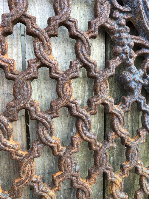 Gusseisen-Rost Tür-Fenstergitter, Wandornament, schönes Schmiedeeisen !!!