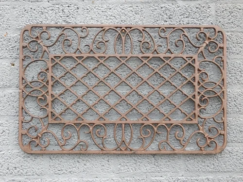 Doormat made of cast iron