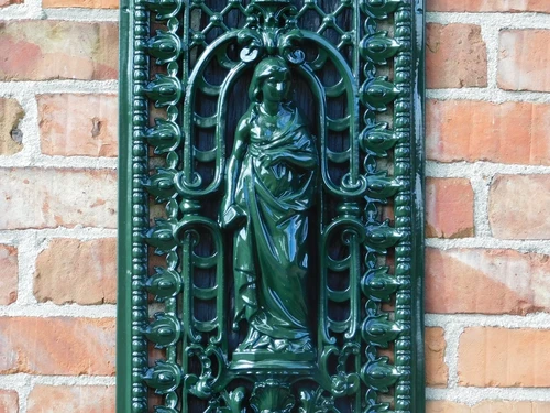 Door grille with Woman - Alu - Green - Grille