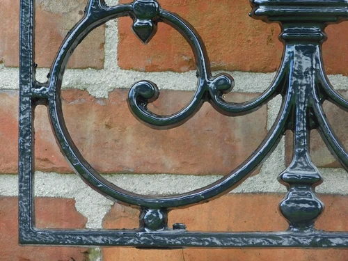 Grid - 87 x 40 -Black - rust - Cast iron