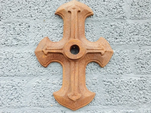 Cross-shaped wall bracket – 35 x 25 cm – Cast iron