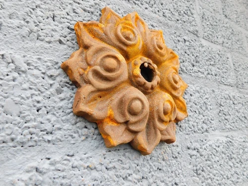 Round Wall Anchor – Cast Iron – Ø 20 cm – Classic Wall Ornament