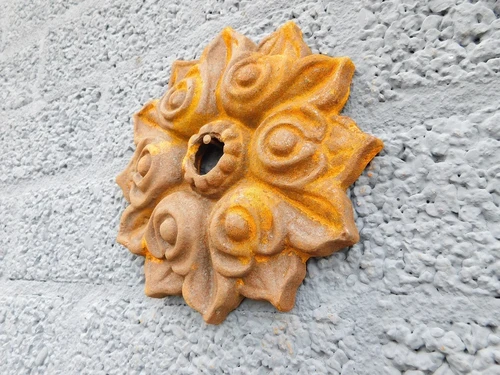 Round Wall Anchor – Cast Iron – Ø 20 cm – Classic Wall Ornament