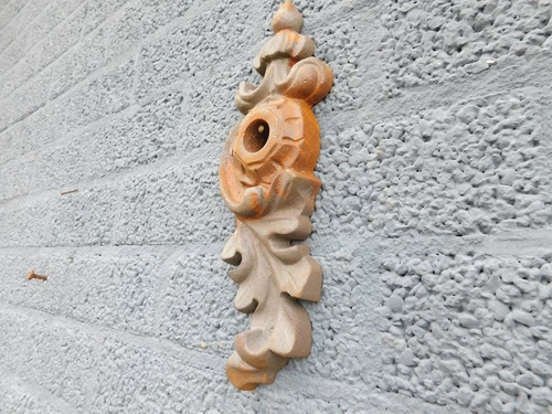 Cast Iron Wall Anchor – Art Nouveau Style – Decorative Beam Anchor with Natural Rust Patina