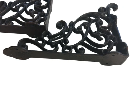 Pair of shelf supports, bracket, small, cast iron