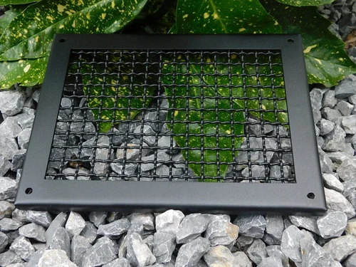 Rechteckiges Luftgitter mit fester (grober) Gaze, mattschwarz