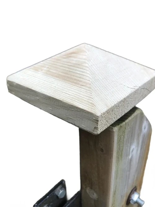 Paal cover piramide hout 10 x 10.