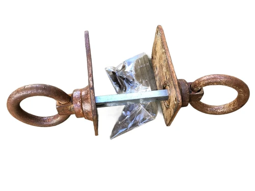 Rustic rings set as door closers/gate closers, beautiful nostalgic rust brown