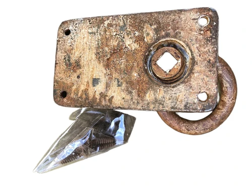 Rustic rings set as door closers/gate closers, beautiful nostalgic rust brown