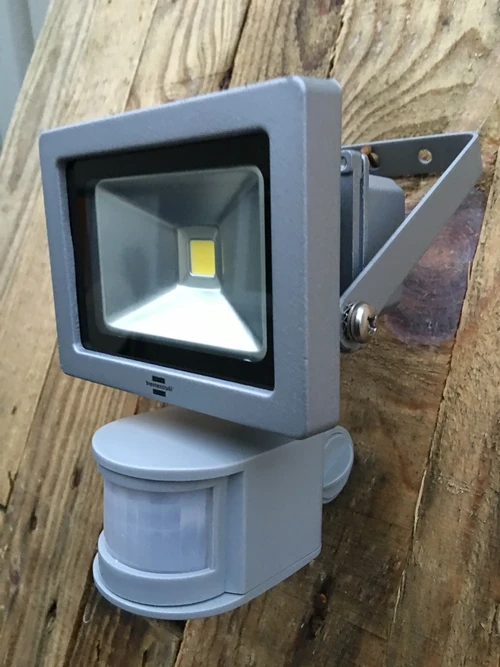 Led lamp met chip + bewegingsmelder