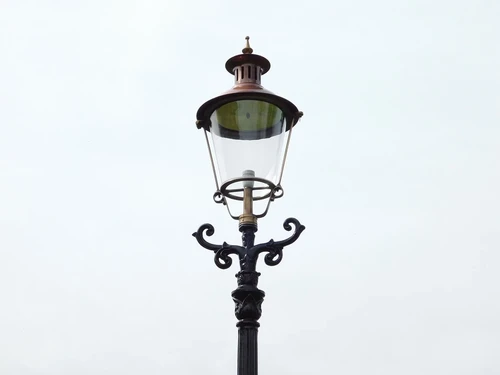 Garden lantern black, cast iron pole, with cupper shade, classic outdoor lamp