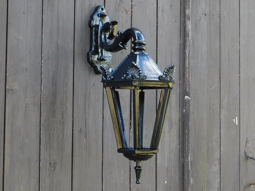 Sem Wall Lamp - Black or Green - Ceramic Fitting and Glass