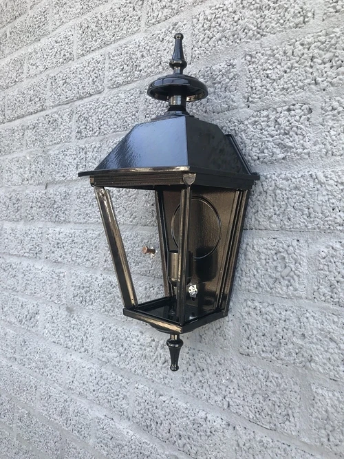 Outdoor lamp 