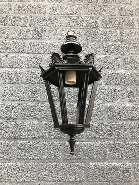 Outdoor lamp Gouda - black ore green- ceramic fitting and glass