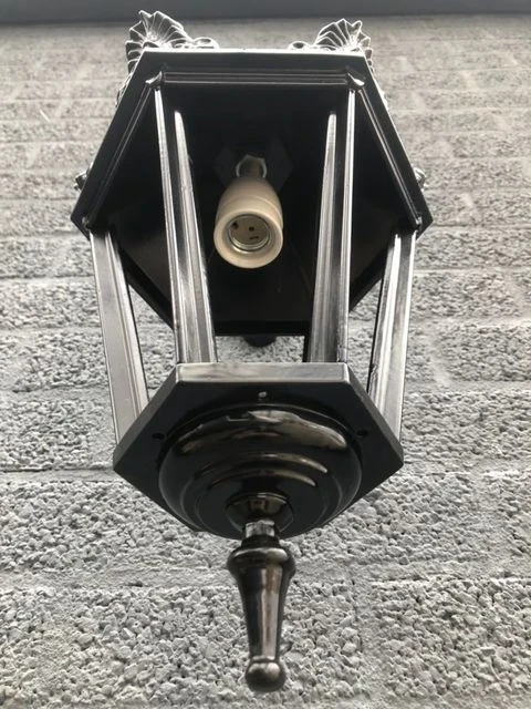 Outdoor lamp Gouda - black ore green- ceramic fitting and glass