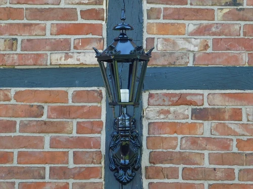 Klassieke Wandlamp M - Alu - Zwart - Keramische Fitting