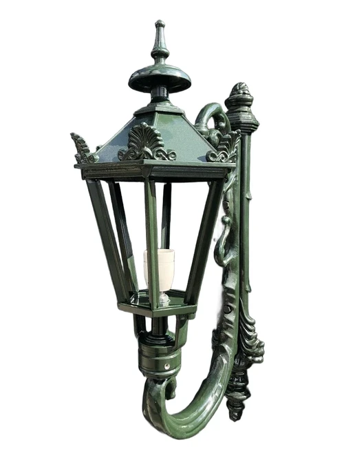 Schöne ländliche Außenlampe Maastricht, dunkelgrün