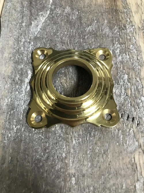 Handle rosette - polished brass - square
