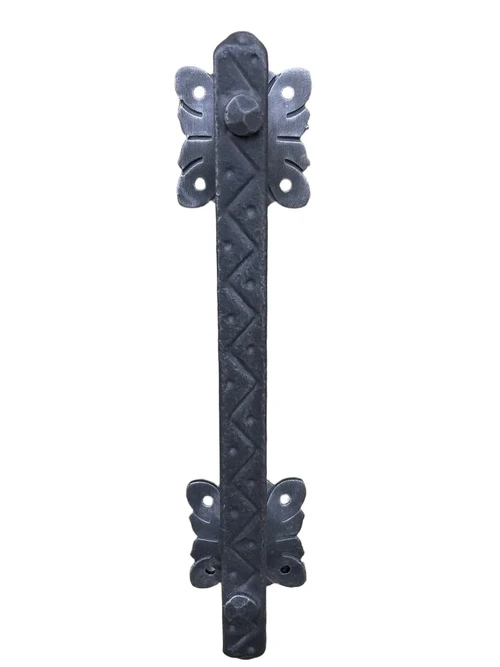 Door handle wrought iron robust in design, beautiful.