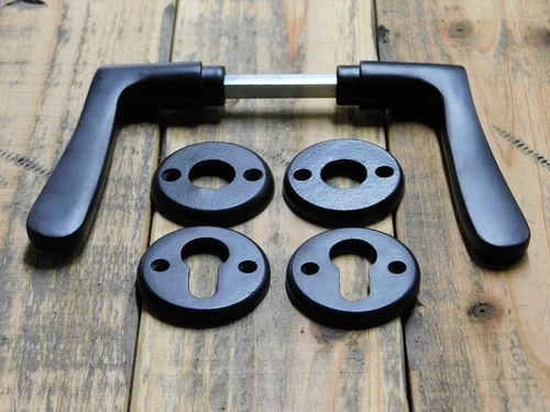 Set of door handles with round handle rosettes + key rosettes PC - Matt black - Aluminium