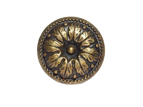 Knob Oak Leaf - 31 mm - Brass Antique