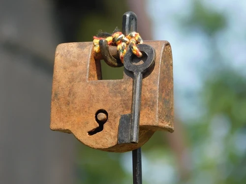 Medieval Padlock with Key on Stand - Decorative Masterpiece of Nostalgia
