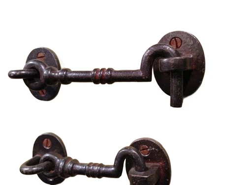 Wind hook closure with drop hook, iron, small, 13 cm.
