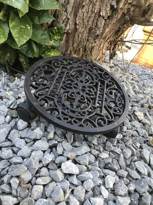 Bloemen trolley Mandala, ronde gietijzeren in antiek bruin