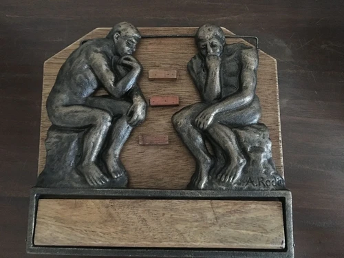 Classic Bookend: ‘The Thinker’ (Rodin) – Cast Iron and Wood