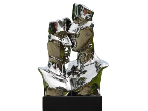 Statue ''Kissing Couple'' by Ceramic - Chrome Finish