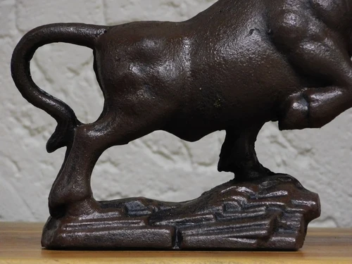 Statue Bull - Cast iron