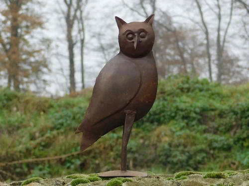 Statue owl - wise owl - metal in cast iron look, raw hand built