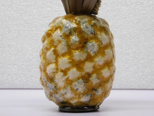 Deco pineapple - 27 cm - Metal