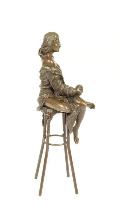 Bronze Sculpture of an Elegant Lady Sitting on a Bar Stool – 26 cm