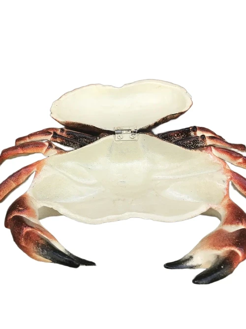 A cast iron crab as a box, jewelry box, very nice!