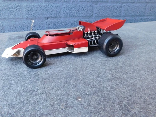 Metall-Modell eines Formel-1-Rennwagens – handgefertigt – Vintage – 33 cm